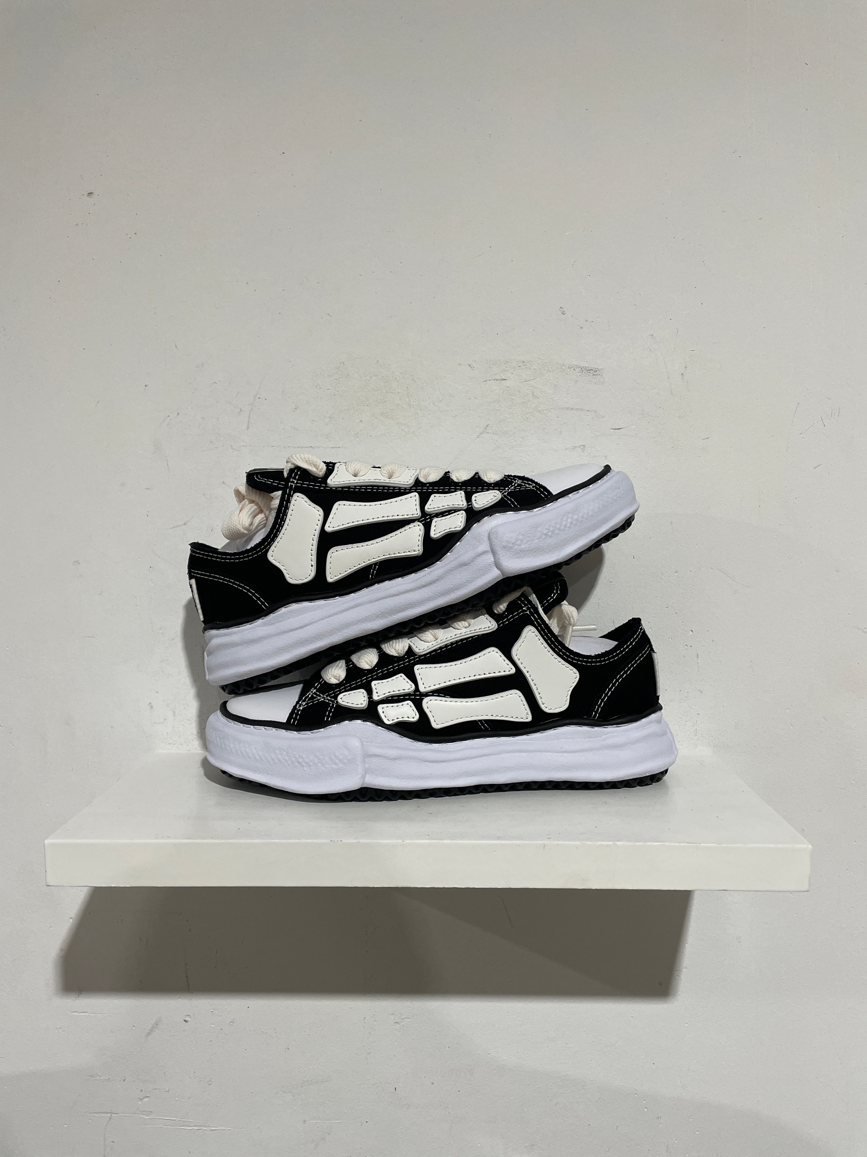AMIRI MAISON MIHARA BLACK MMY BONES SIZE 9 NEW | dva percent