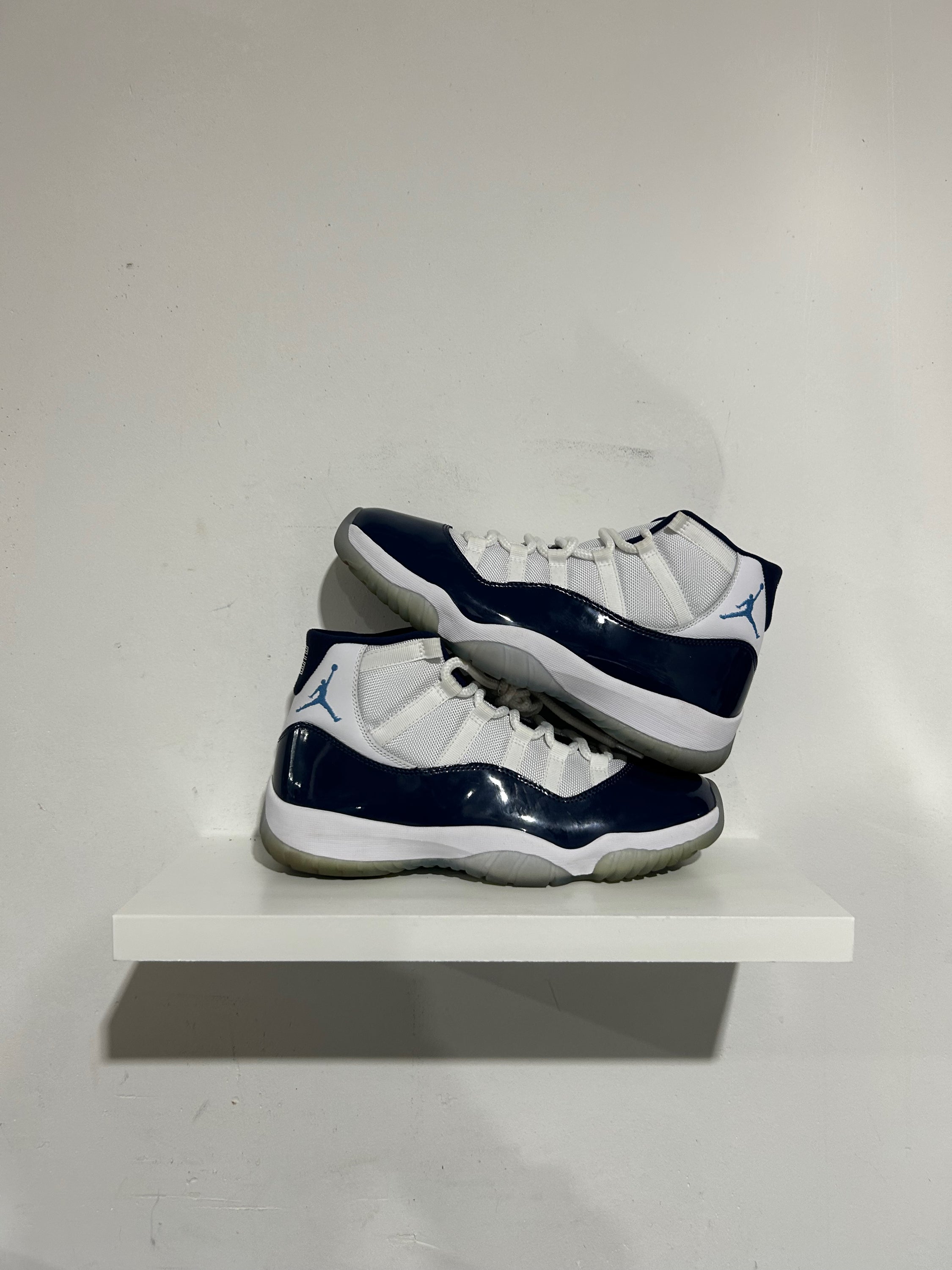 win like 82 size 9.5